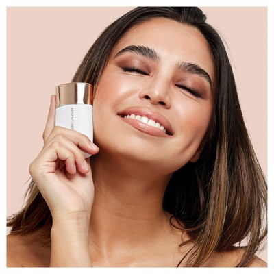 Nude by Nature Hydra Serum Tinted Skin Perfector 03 Nude Beige